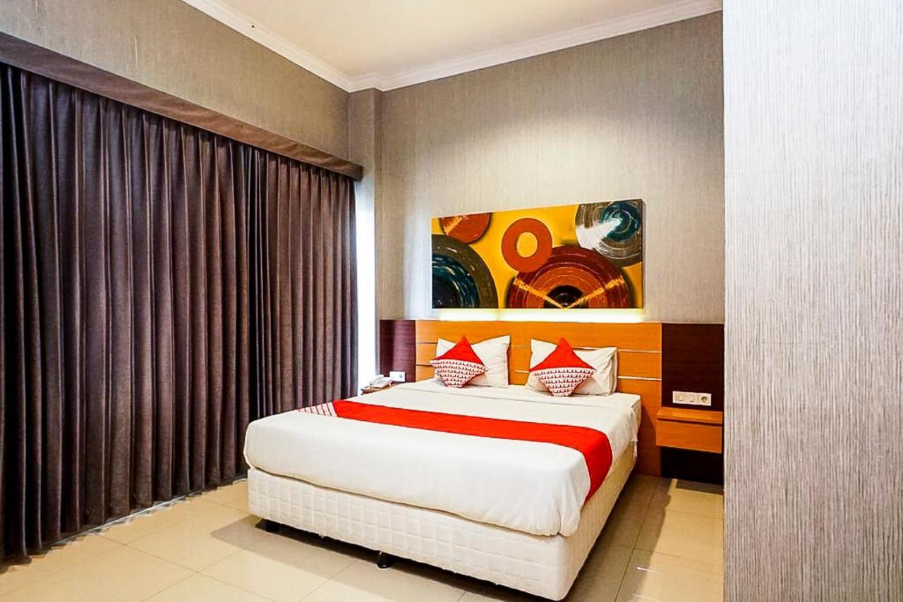 Oyo 289 Hotel Dalwa Syariah Pasuruan Εξωτερικό φωτογραφία