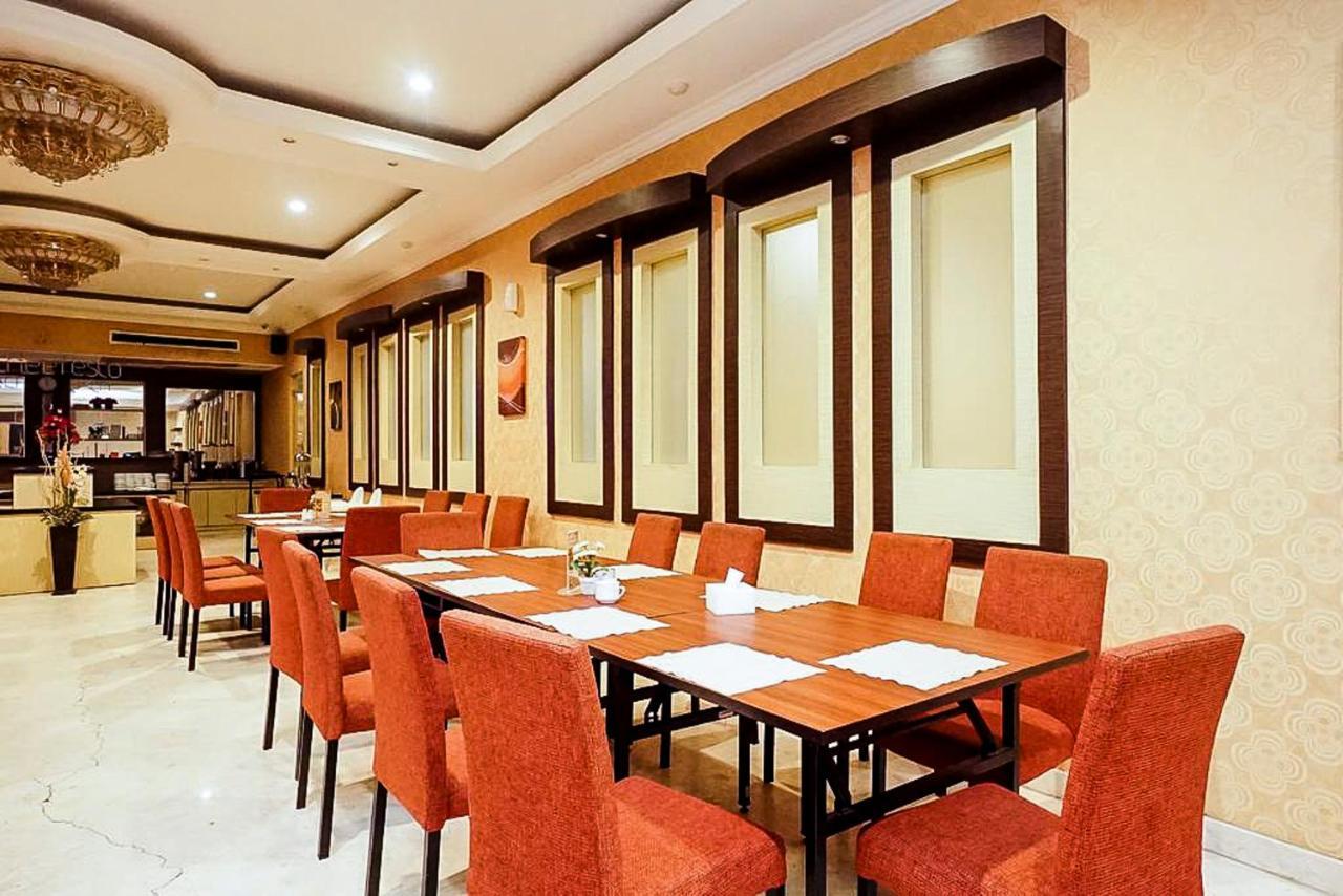 Oyo 289 Hotel Dalwa Syariah Pasuruan Εξωτερικό φωτογραφία