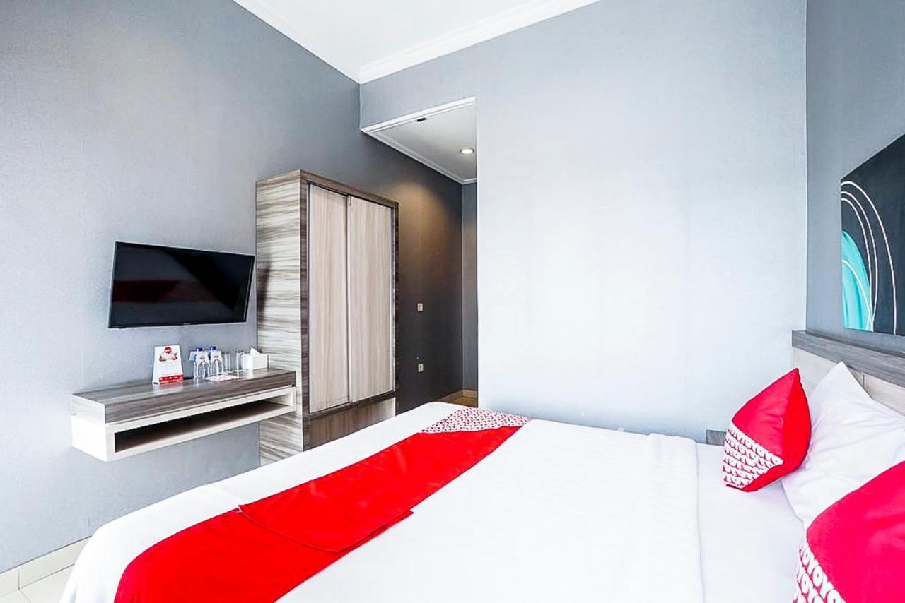 Oyo 289 Hotel Dalwa Syariah Pasuruan Εξωτερικό φωτογραφία